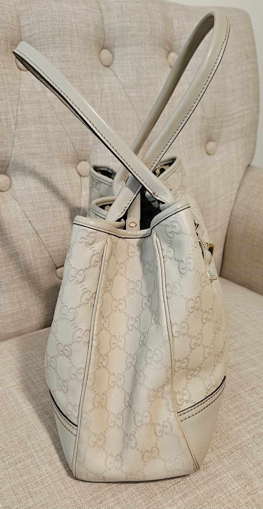 Gucci Guccissima Abbey Tote Bag Ivory Leather GG Monogram Shoulder Bag