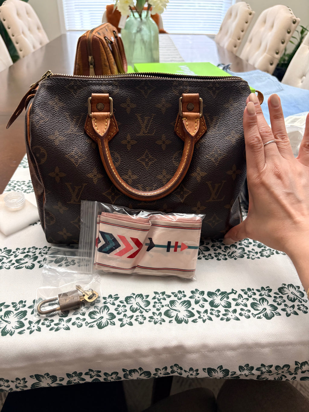 Louis Vuitton Monogram Speedy25 (Vintage) with Certificate of Authenticity (COA)