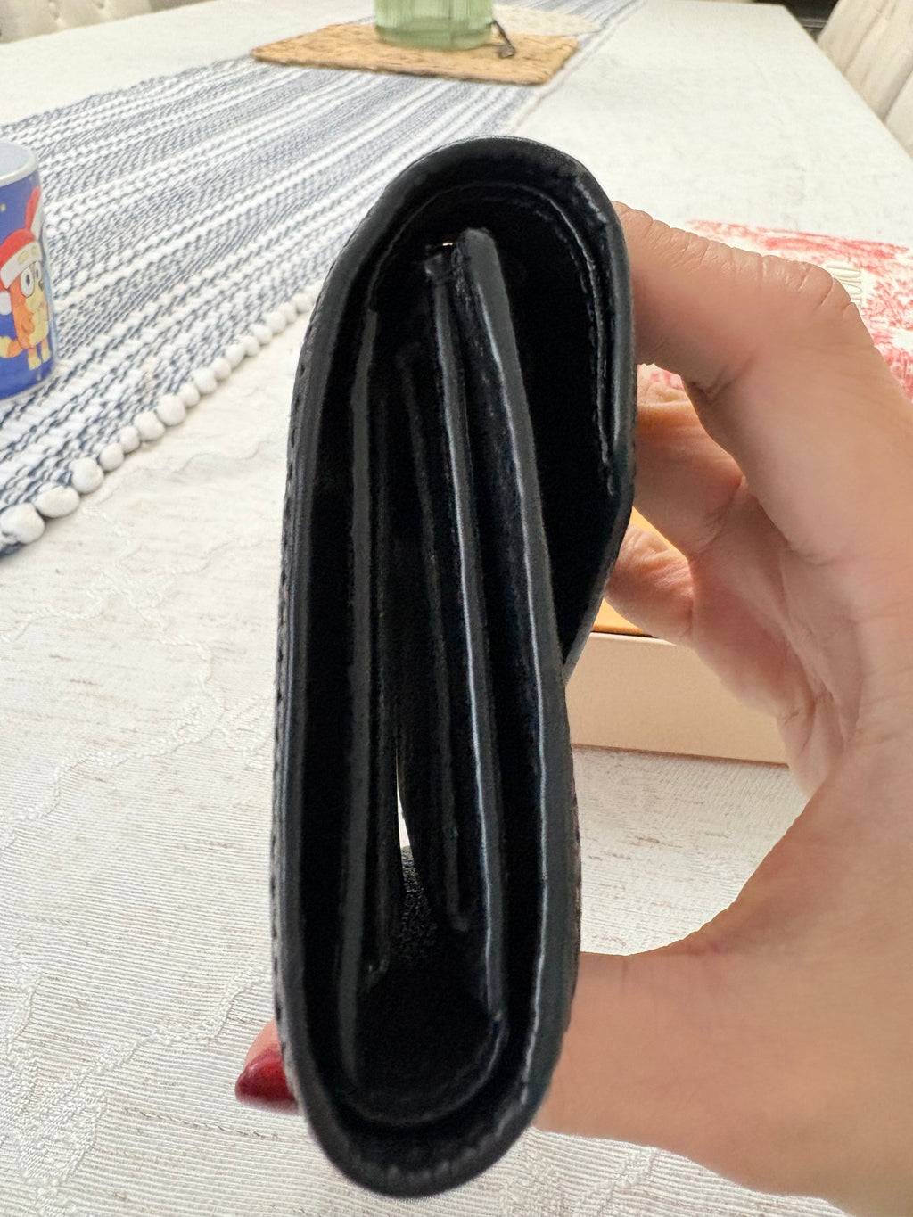Louis Vuitton Leather Black Trifold medium Wallet