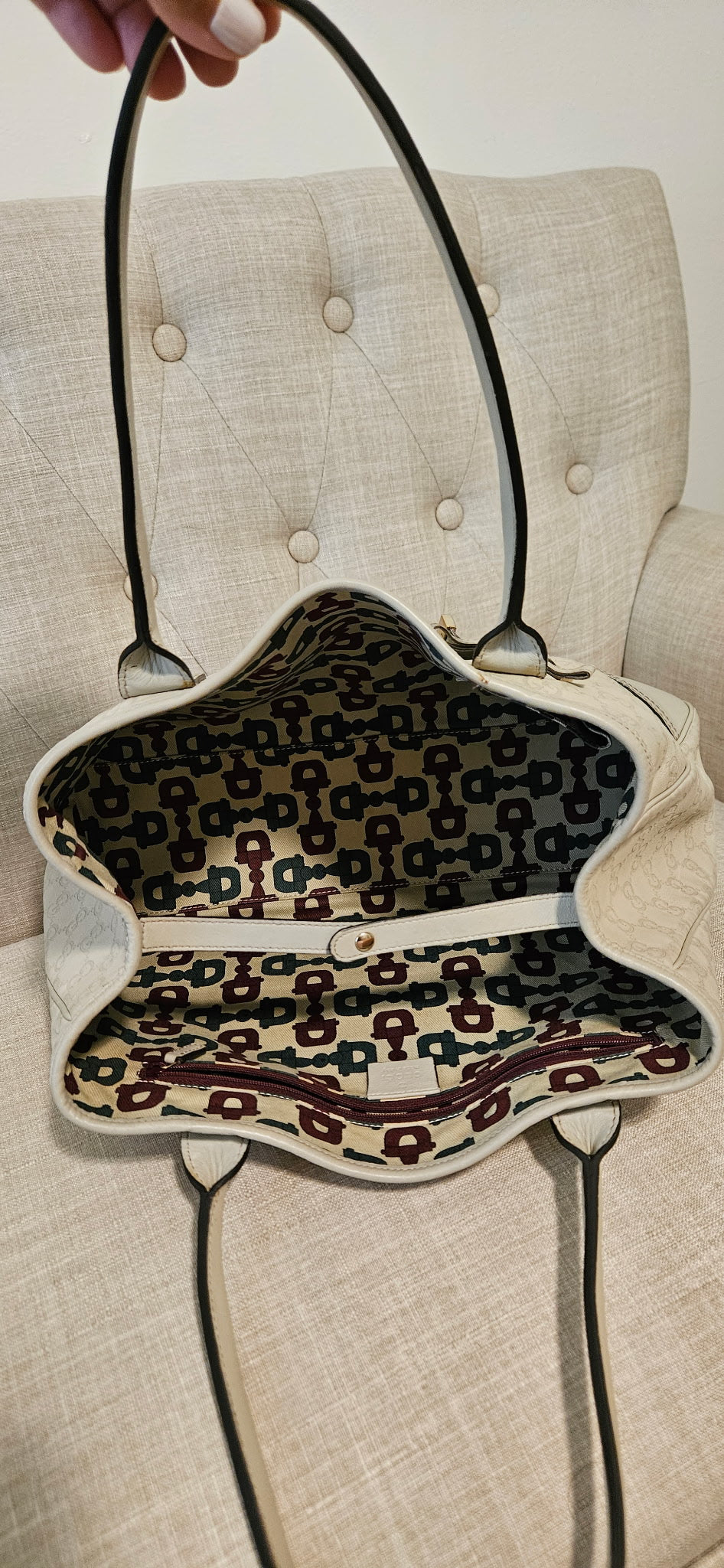 Gucci Guccissima Abbey Tote Bag Ivory Leather GG Monogram Shoulder Bag